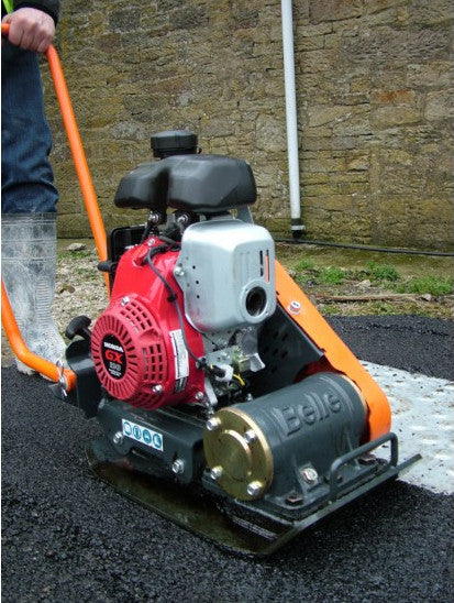 Belle PCLX 320 Honda Compaction Wacker Plate