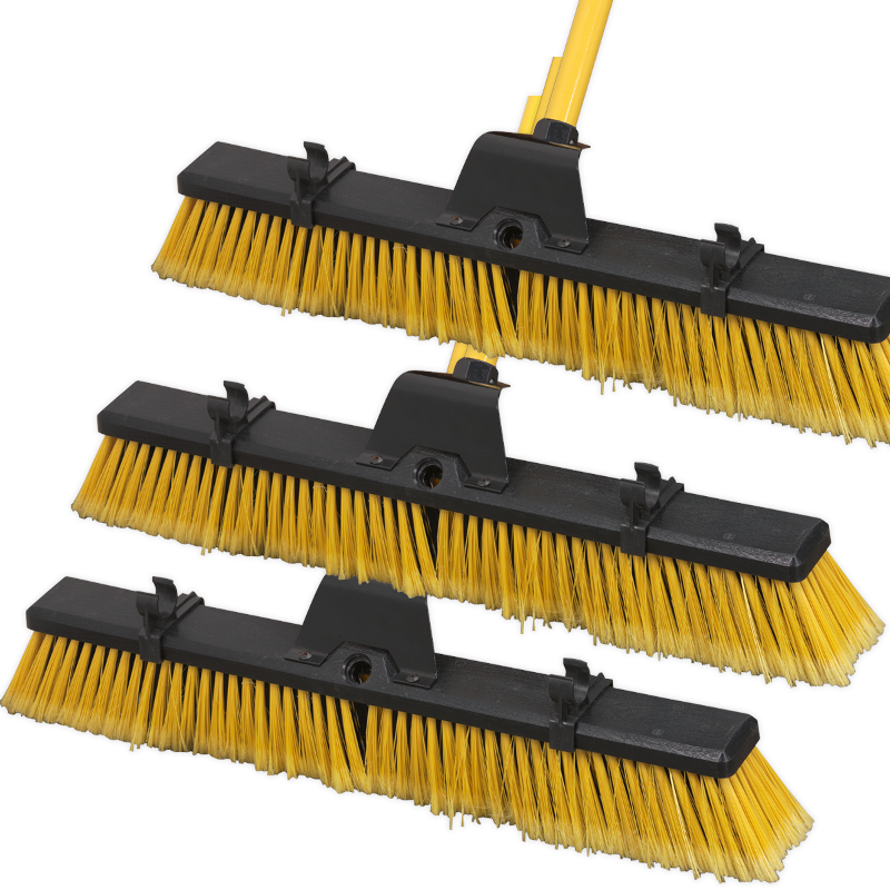 Bulldozer Yard Broom 24"(600mm) (Pack of 3) A favourite with the concrete crews