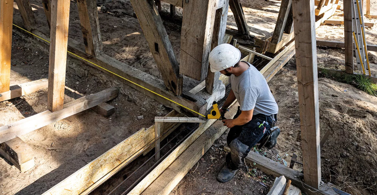 Stabila LBM 1000 FIBREGLASS Surveyors Tape, Metric Scale