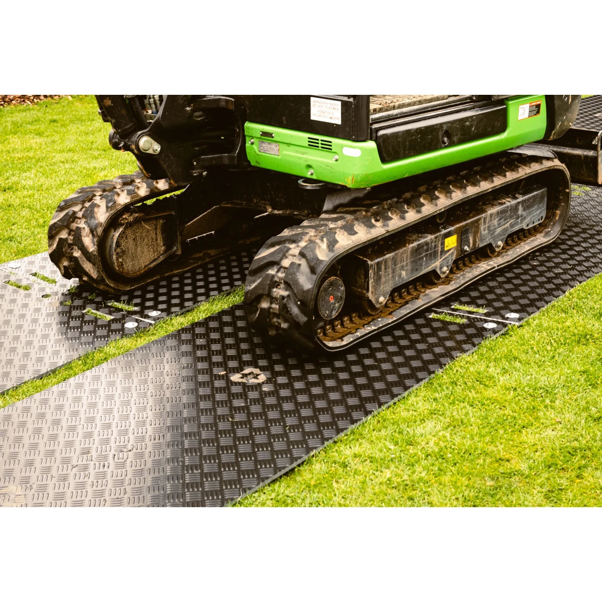 Lodax standard ground protection mat 1500 x 1000 x 12 mm (15 Tonne)