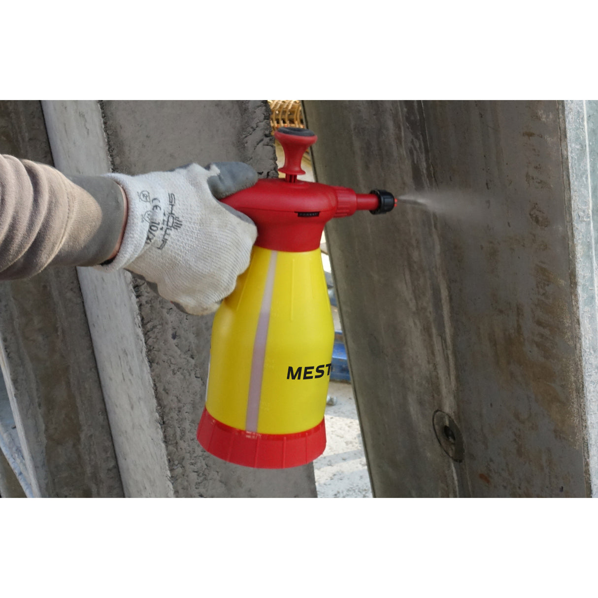 Mesto Profi Plus 1.5L Pressure Sprayer