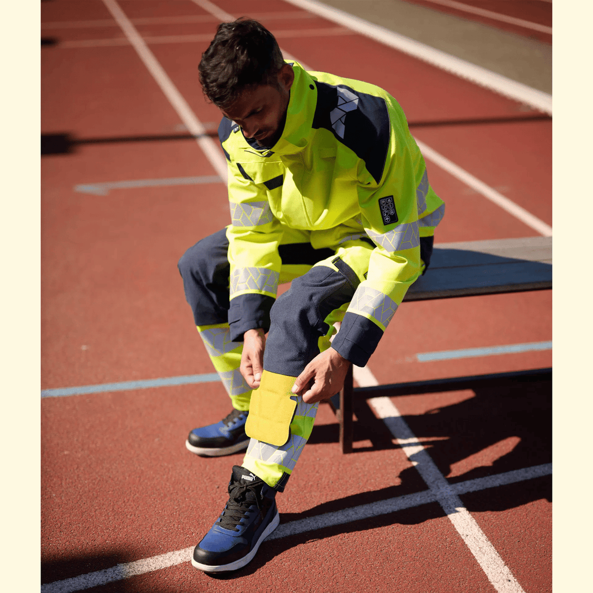 Sioen Voncy ECO knee pocket trousers, stretch zones, ARC protection (APC1), high-vis class 2