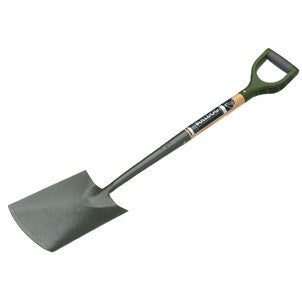 Bulldog Evergreen Digging Spade 28in – Plastic D Shaped Ergo Handle